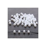 Eymen Hobi 25 Gram - 4 Mm BEYAZ Renk DELİKLİ İnci Boncuk, Plastik İnci Boncuk Takı Malzemeleri (500-600 Adet)